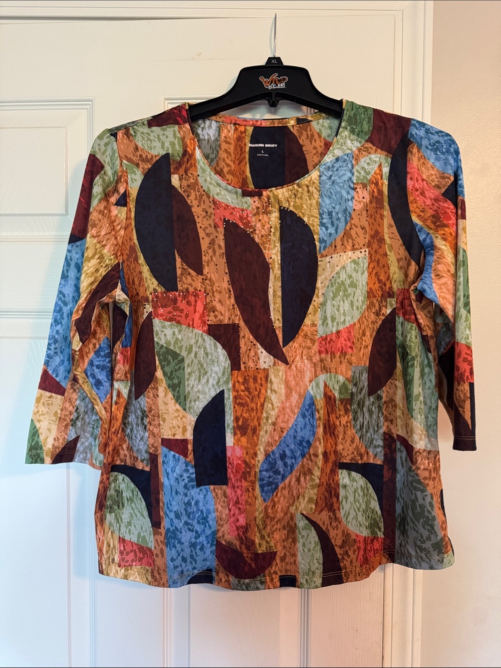 Allison Daley Multicolor Abstract Leaf-Print Scoop-Neck Blouse